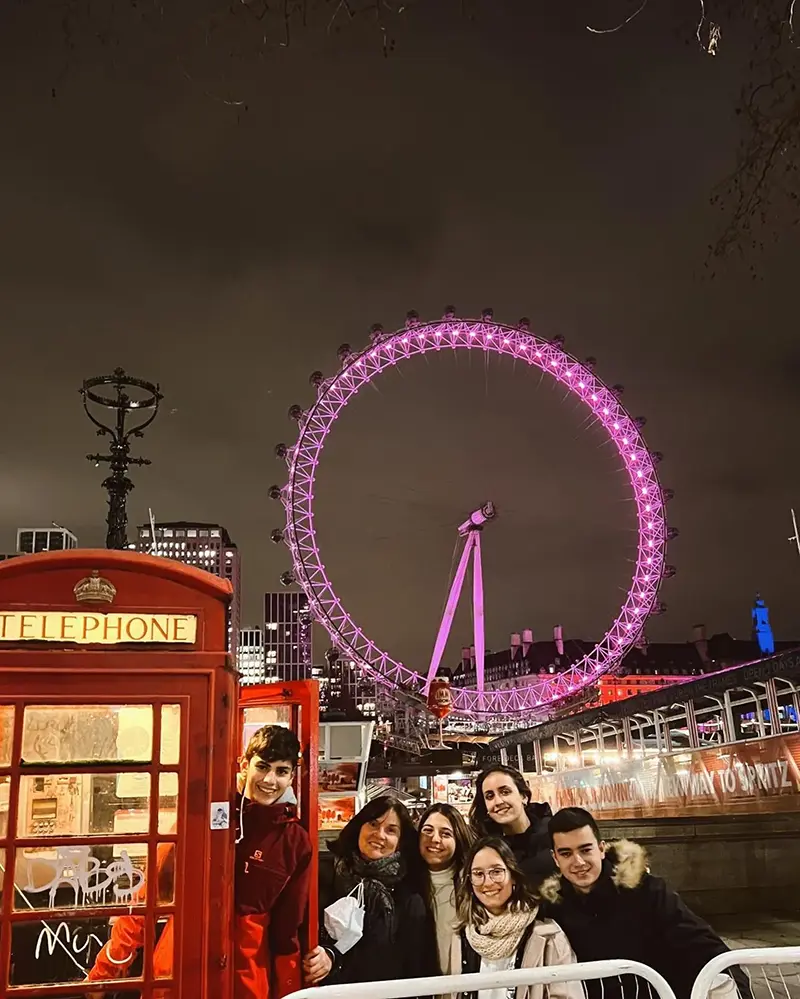 Students by the London Eye