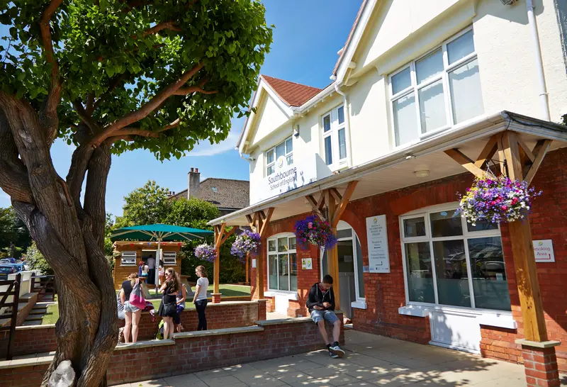 Students front 3 at Southbourne School